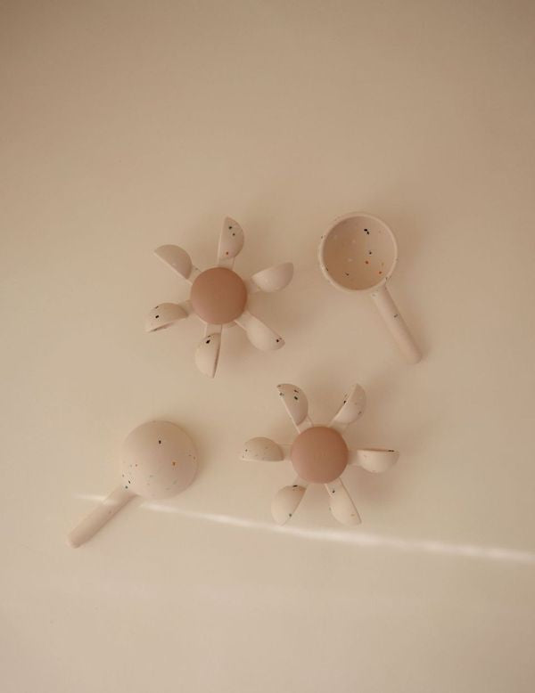 Mushie Bath Play Set | Water Wheel