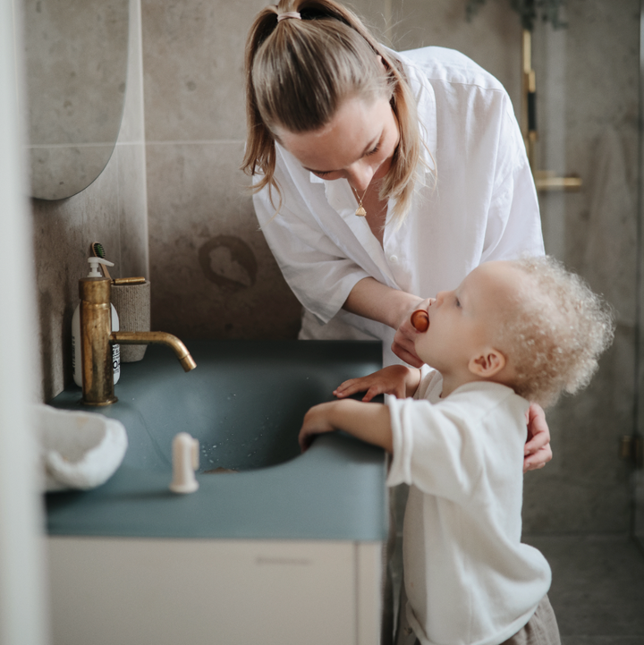 Mushie Silicone Finger Toothbrush