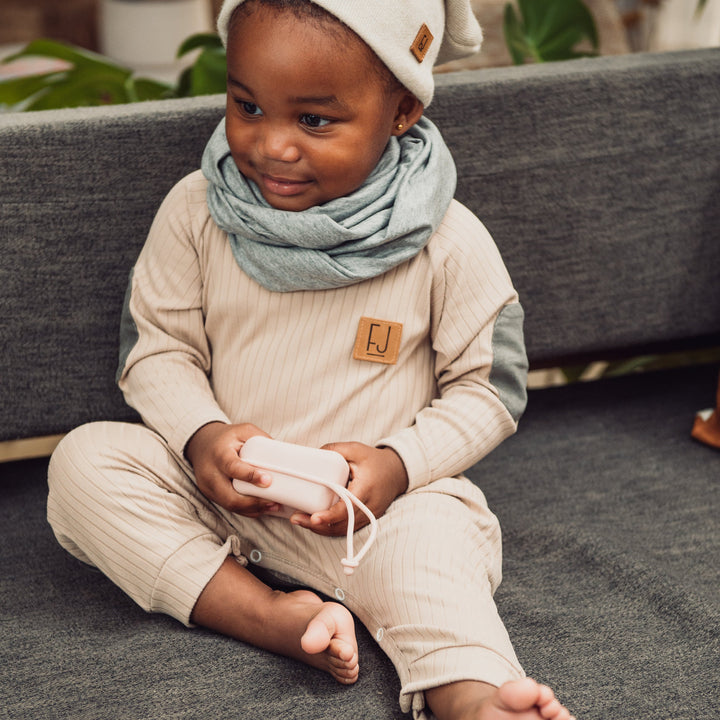 Raglan Onesie | Knox (Biscuit)