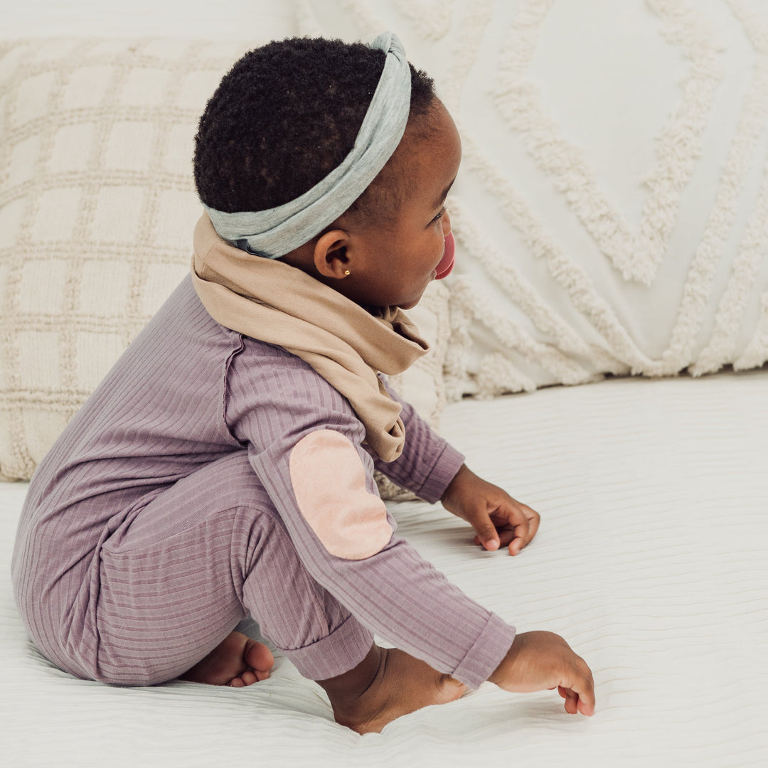 Raglan Onesie | Gigi (Grape)