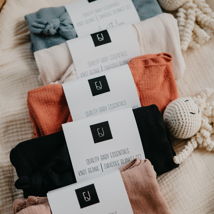 Knot Beanie Swaddle Set Bundle | Black