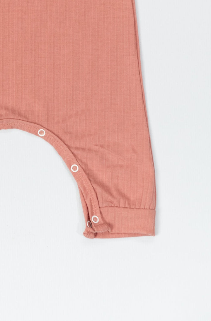 Raglan Onesie | Cleo (Peach)