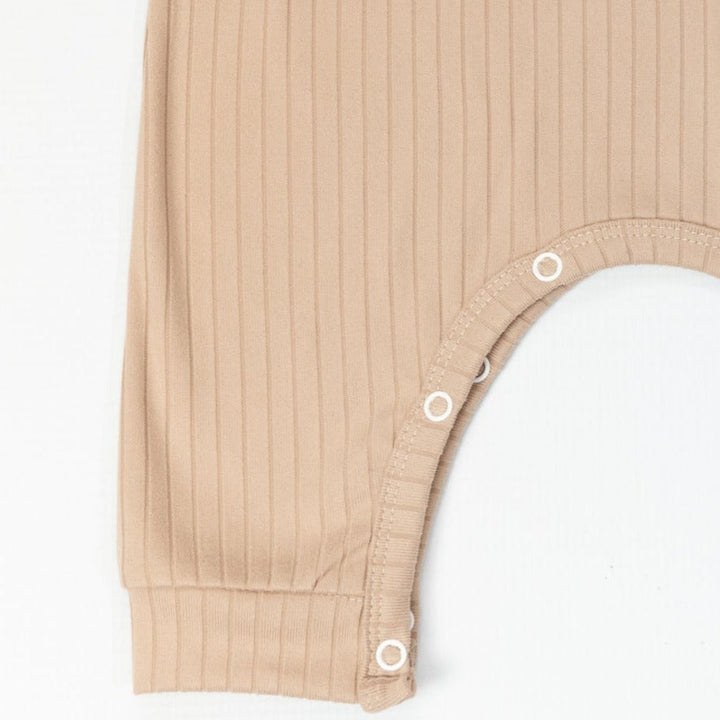Raglan Onesie | Knox (Biscuit)