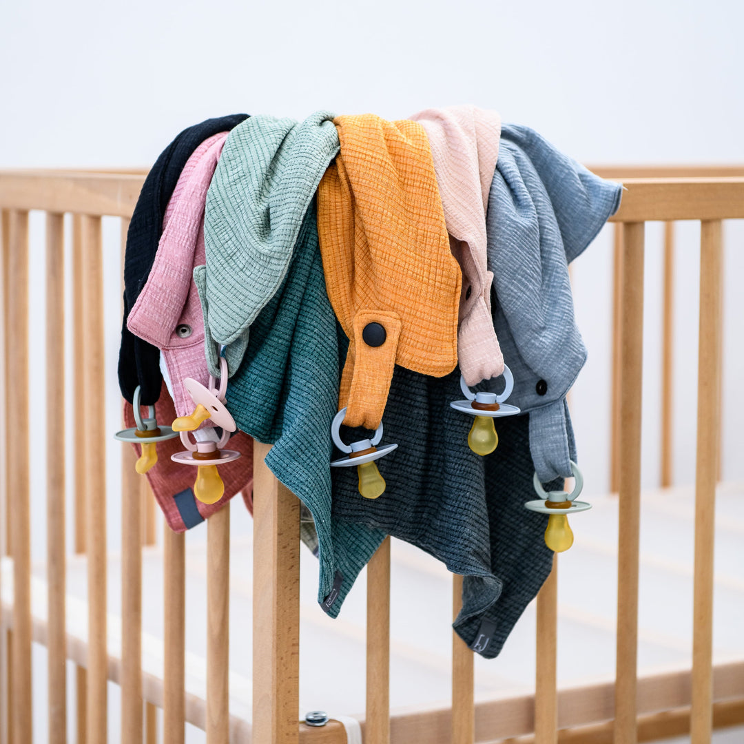 DUMMY BLANKET - BLACK - Flynn Jaxon