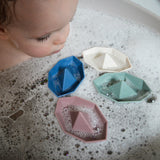 SHNUGGLE STACK 'N SAIL SILICONE BOATS