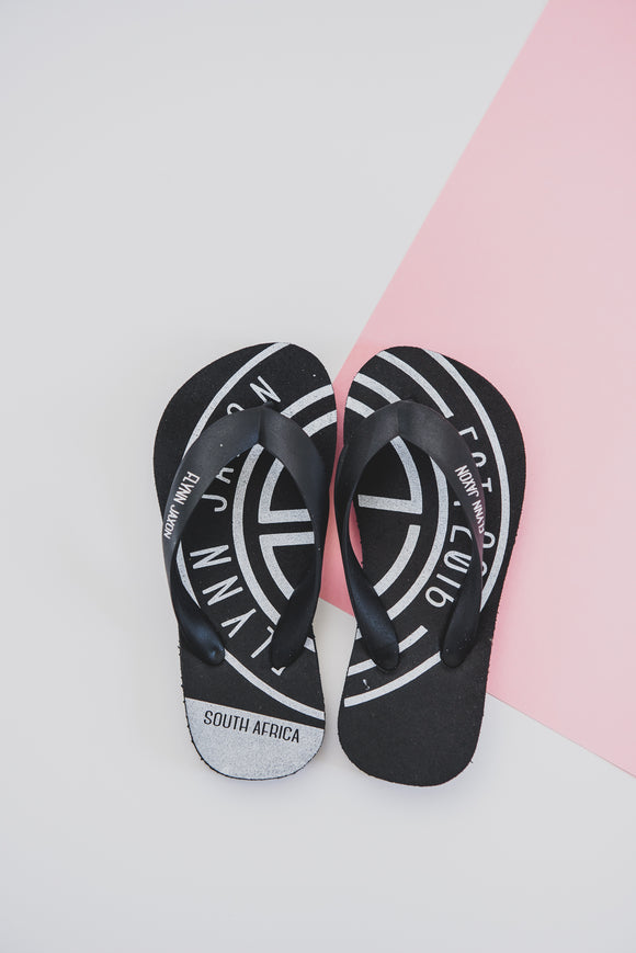 FJ FLIP FLOPS - BLACK - Flynn Jaxon