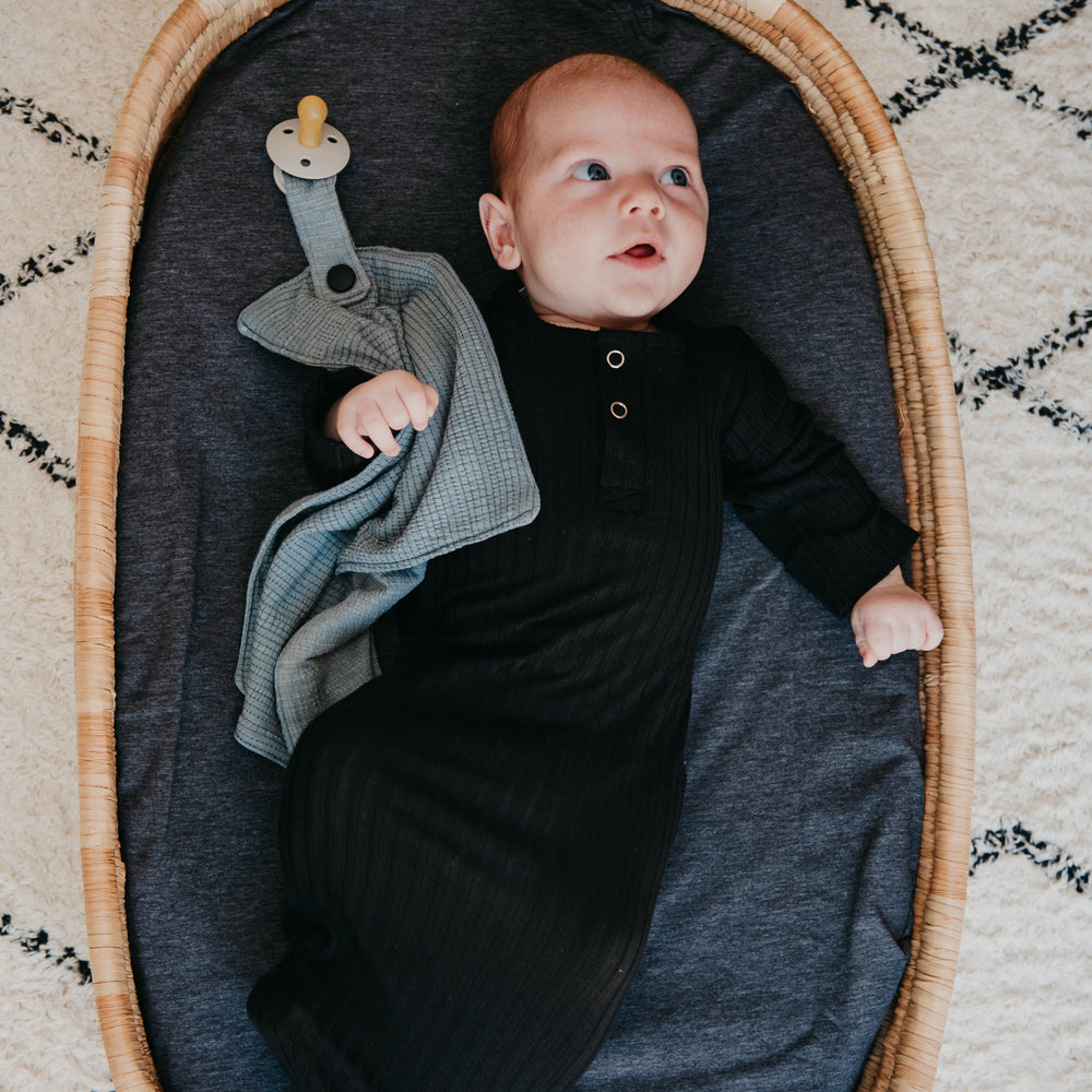 KNOTTED GOWN - BLACK - Flynn Jaxon