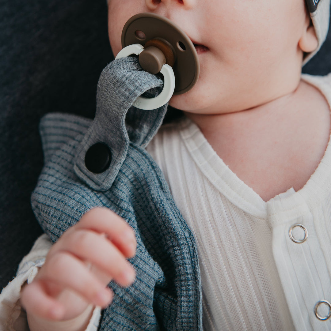 DUMMY BLANKET - DUSTY BLUE - Flynn Jaxon