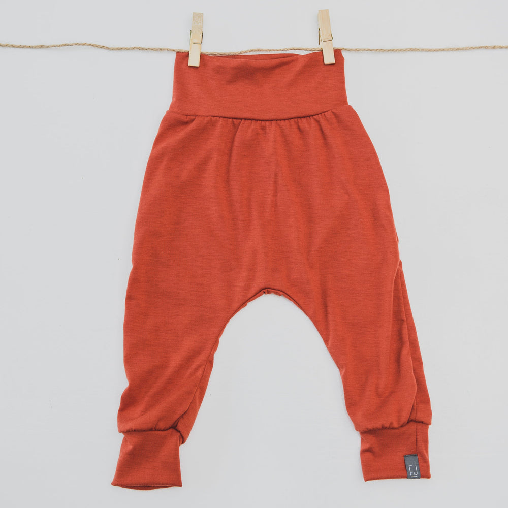 HAREMS - ROOIBOS - Flynn Jaxon