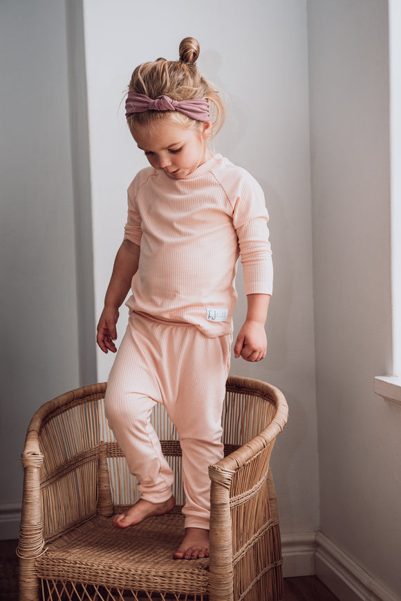 LOUNGEWEAR SET - NUDE PINK - Flynn Jaxon