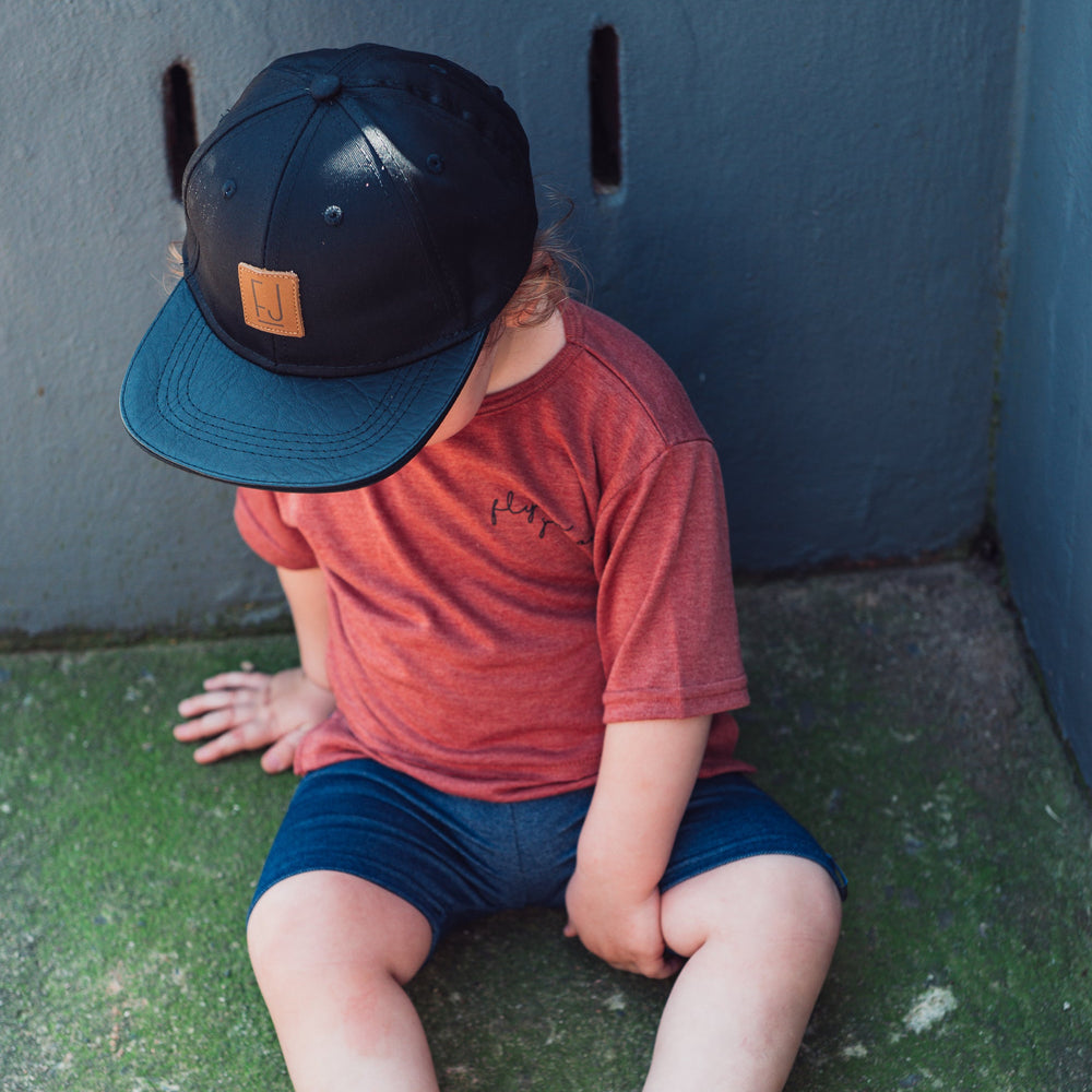 FJ PEAKS - BLACK - Flynn Jaxon