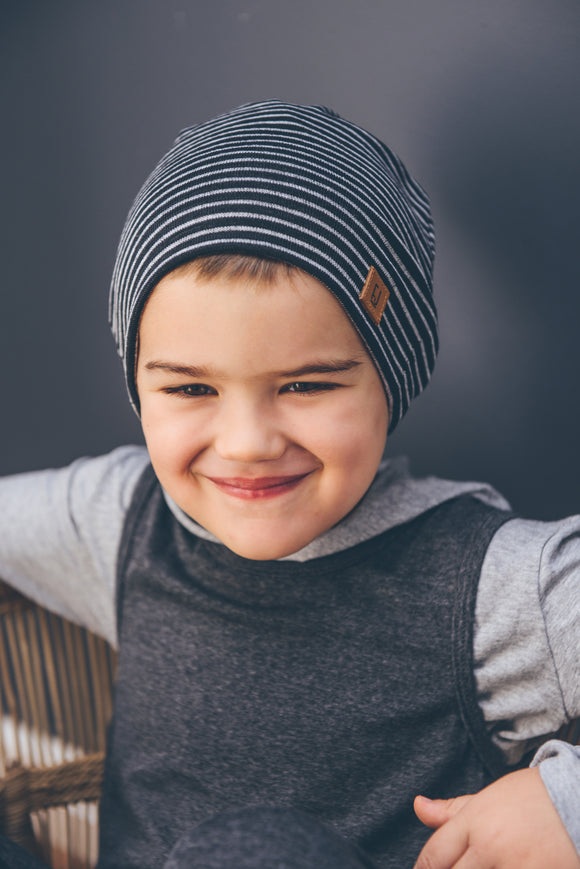 SLOUCHY BEANIE - BANDIT (Black Stripe Knit) - Flynn Jaxon