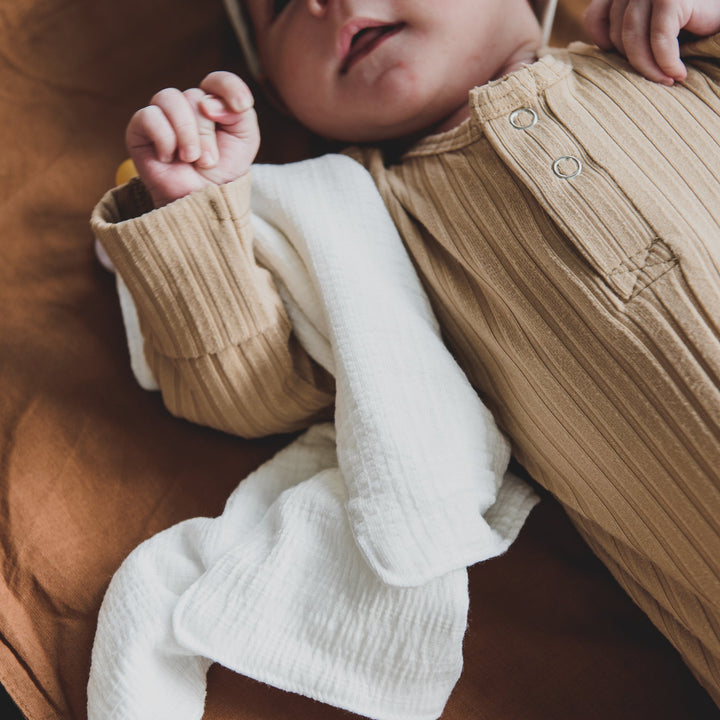 DUMMY BLANKET - WHITE - Flynn Jaxon