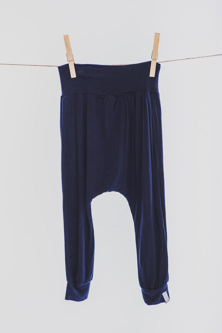 HAREMS - NAVY - Flynn Jaxon